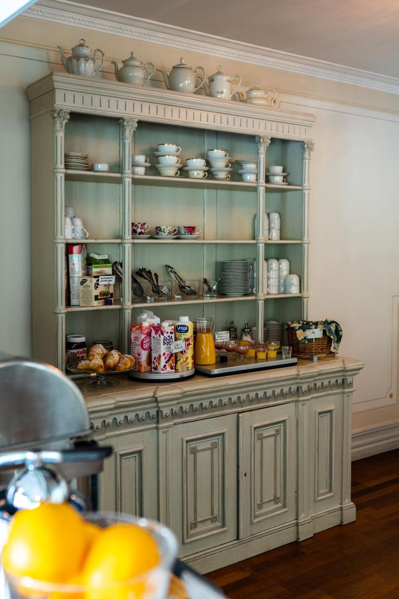 Park Hotel Linkoeping Fawlty Towers Экстерьер фото