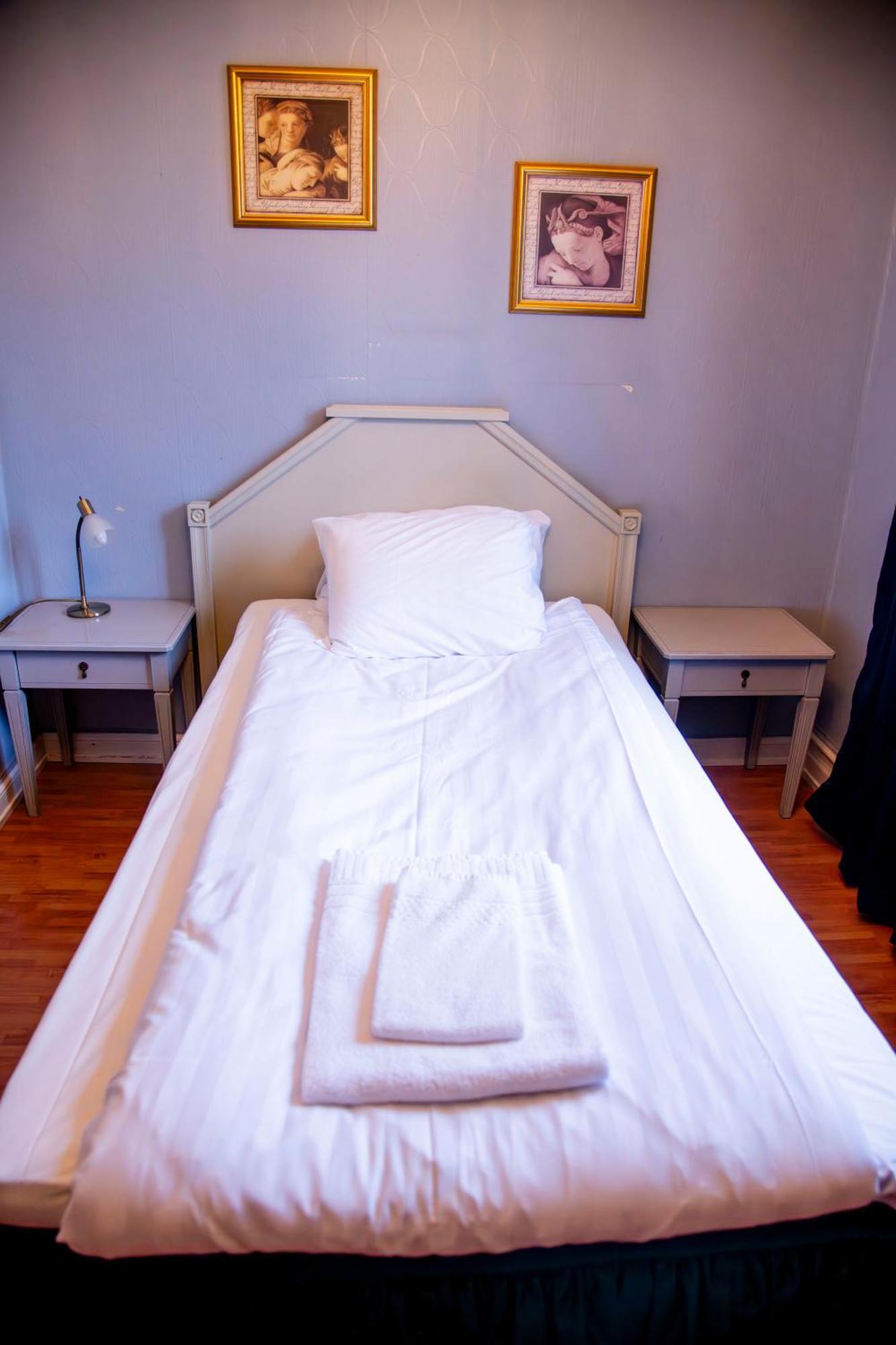 Park Hotel Linkoeping Fawlty Towers Номер фото