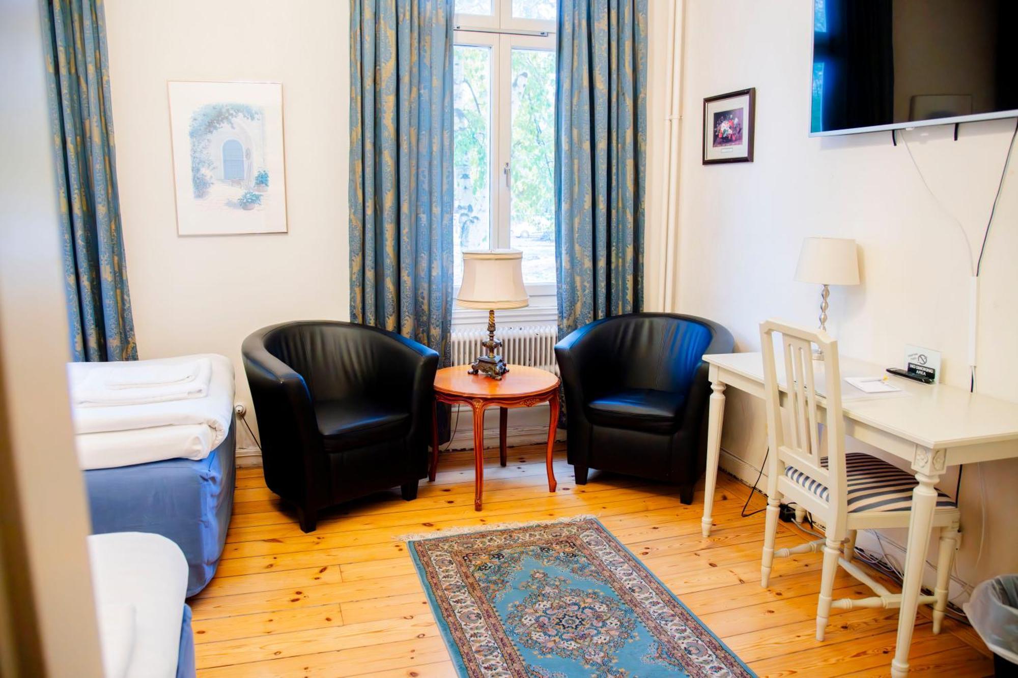 Park Hotel Linkoeping Fawlty Towers Номер фото